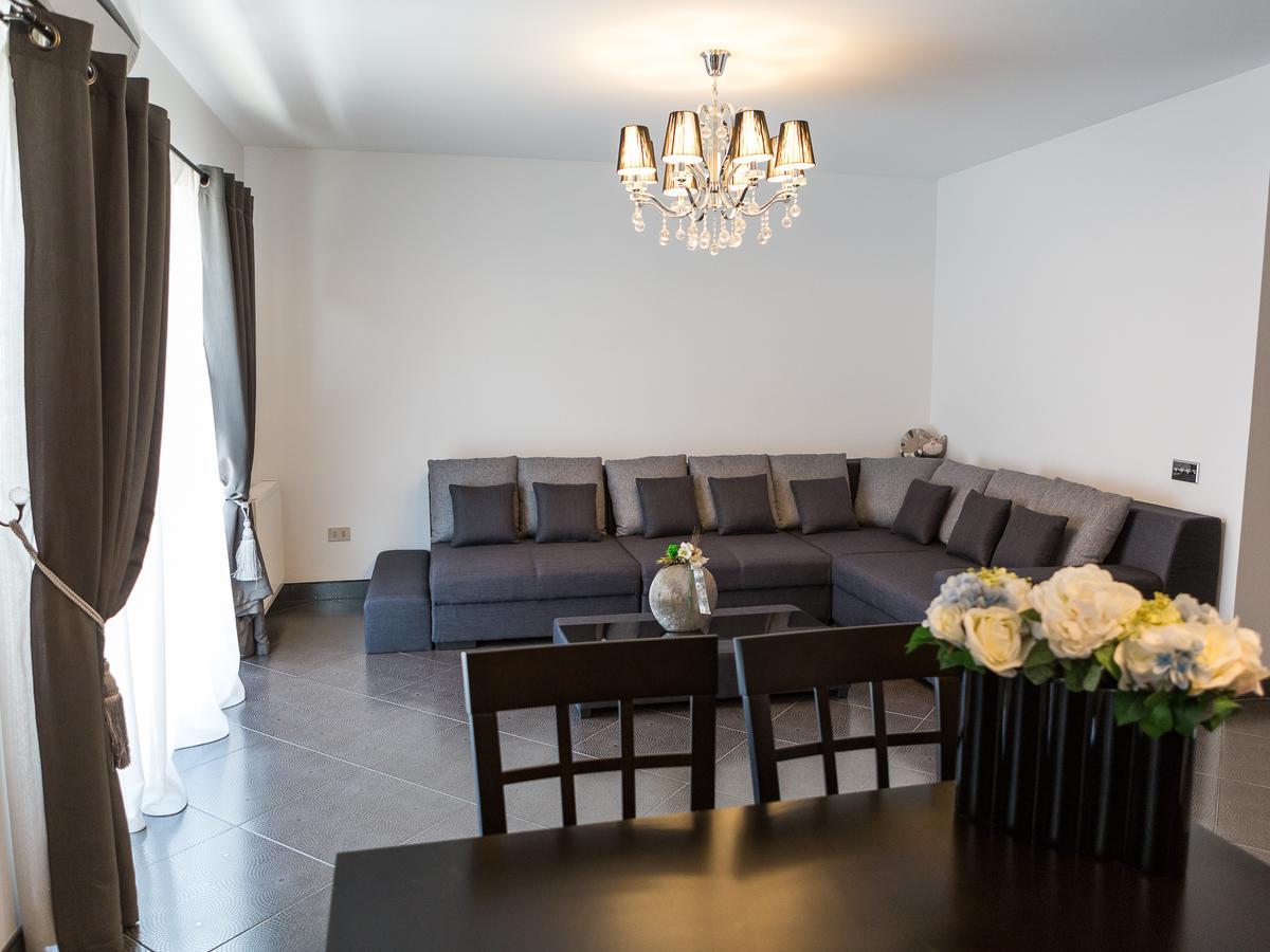 Casa Bella Apartments Bragadiru Dış mekan fotoğraf